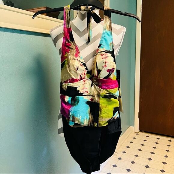 Colorful Women's One Piece Swimsuit - Picture 1 of 10